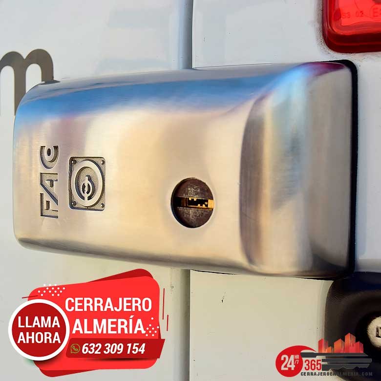 Cerrajero en Vera 24 horas. Cerrajeros en Vera abiertos todos los días del año.